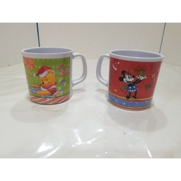 Pooh and‎ Mickey Mouse Set of 2 Toddler Kids Melamine Glassware Handles - Picture 1 of 8